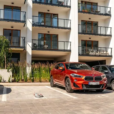 W Gdansku - Zajezdnia Wrzeszcz, Grudziadzka 4b