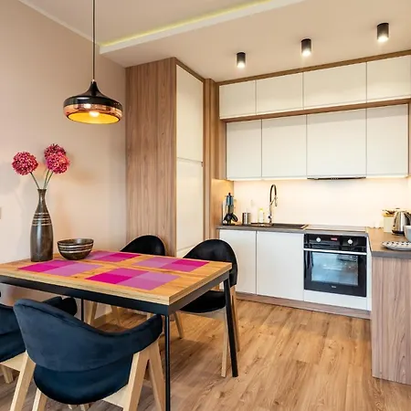 W Gdansku - Zajezdnia Wrzeszcz, Grudziadzka 4b Apartman *