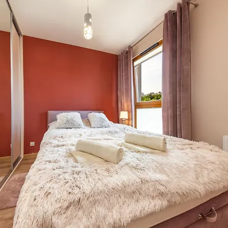 W Gdansku - Zajezdnia Wrzeszcz, Grudziadzka 4b * גדנסק