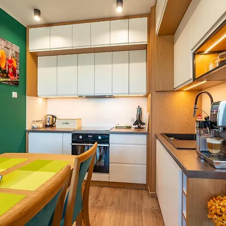 W Gdansku - Zajezdnia Wrzeszcz, Grudziadzka 4b Apartamento *
