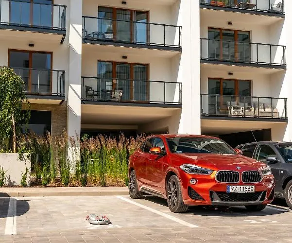 W Gdansku - Zajezdnia Wrzeszcz, Grudziadzka 4b