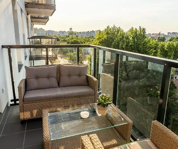 W Gdansku - Zajezdnia Wrzeszcz, Grudziadzka 4b アパート *